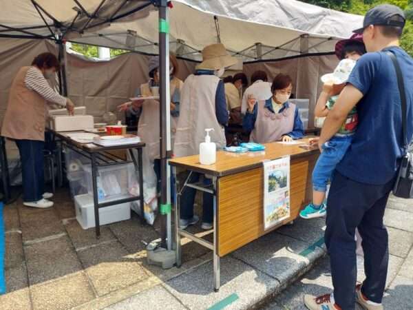 250601 イベントG バラ園でカフェ