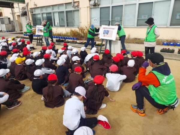 学校ガーデニング　251203